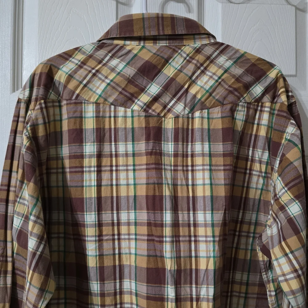 Y2K Green Oak Pearl Snap Brown & Green Plaid Long Sleeve Western Shirt, XL.